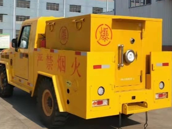河东凯龙爆破器材运输车：保障爆破任务的安全运行