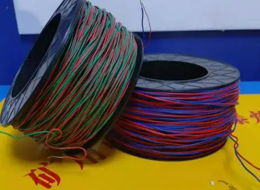 河东放炮线的主要材质有哪些？不同材质的适用场景有何区别？